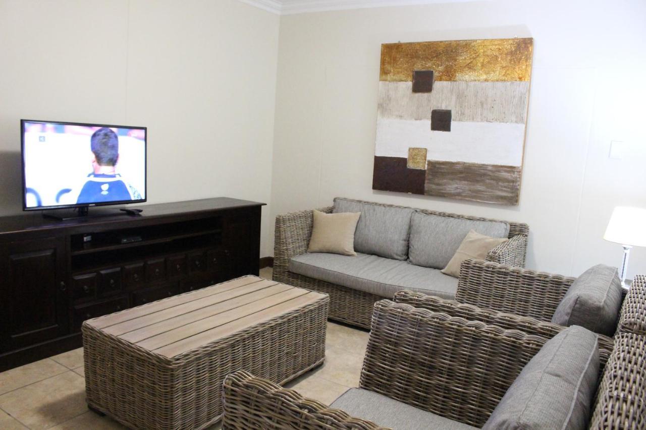 Vista Bonita Apartments Mossel Bay Exterior photo